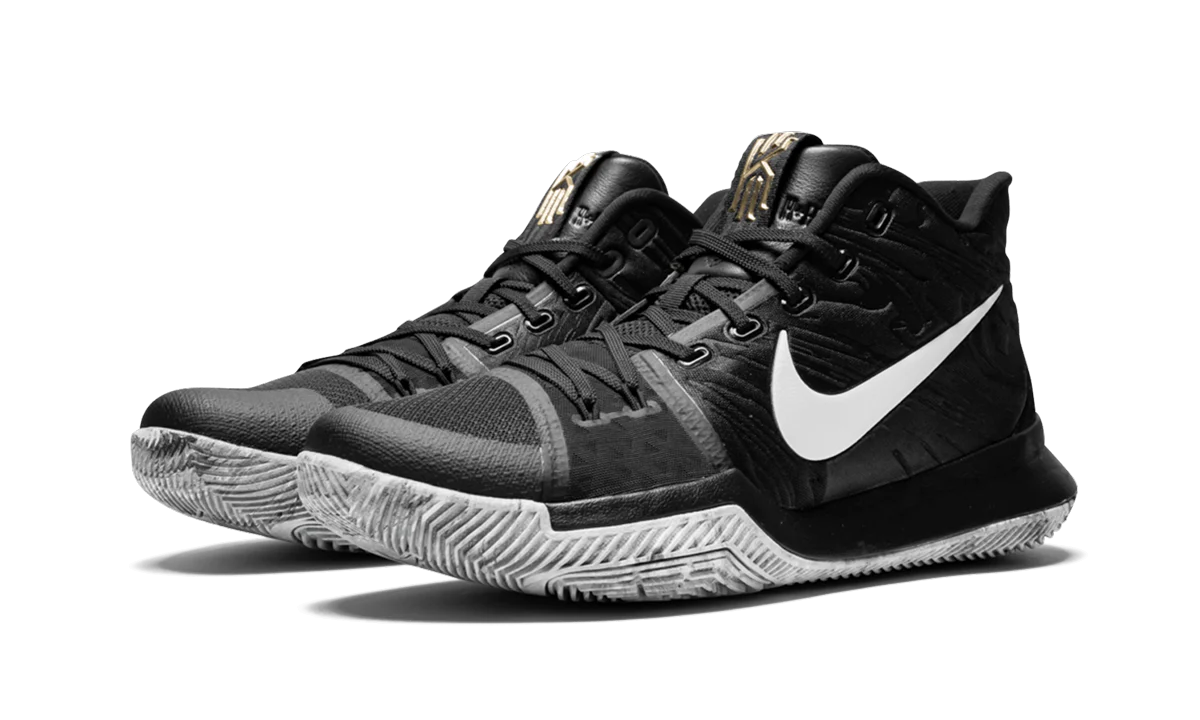 Kyrie 3 BHM "BHM" 852415 001