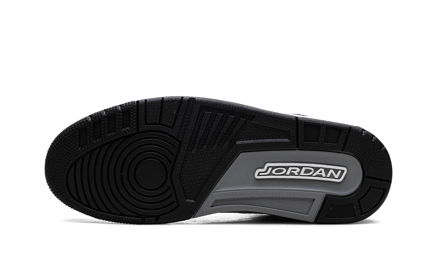 Spizike Low "Cool Grey Anthracite" FQ1759 102
