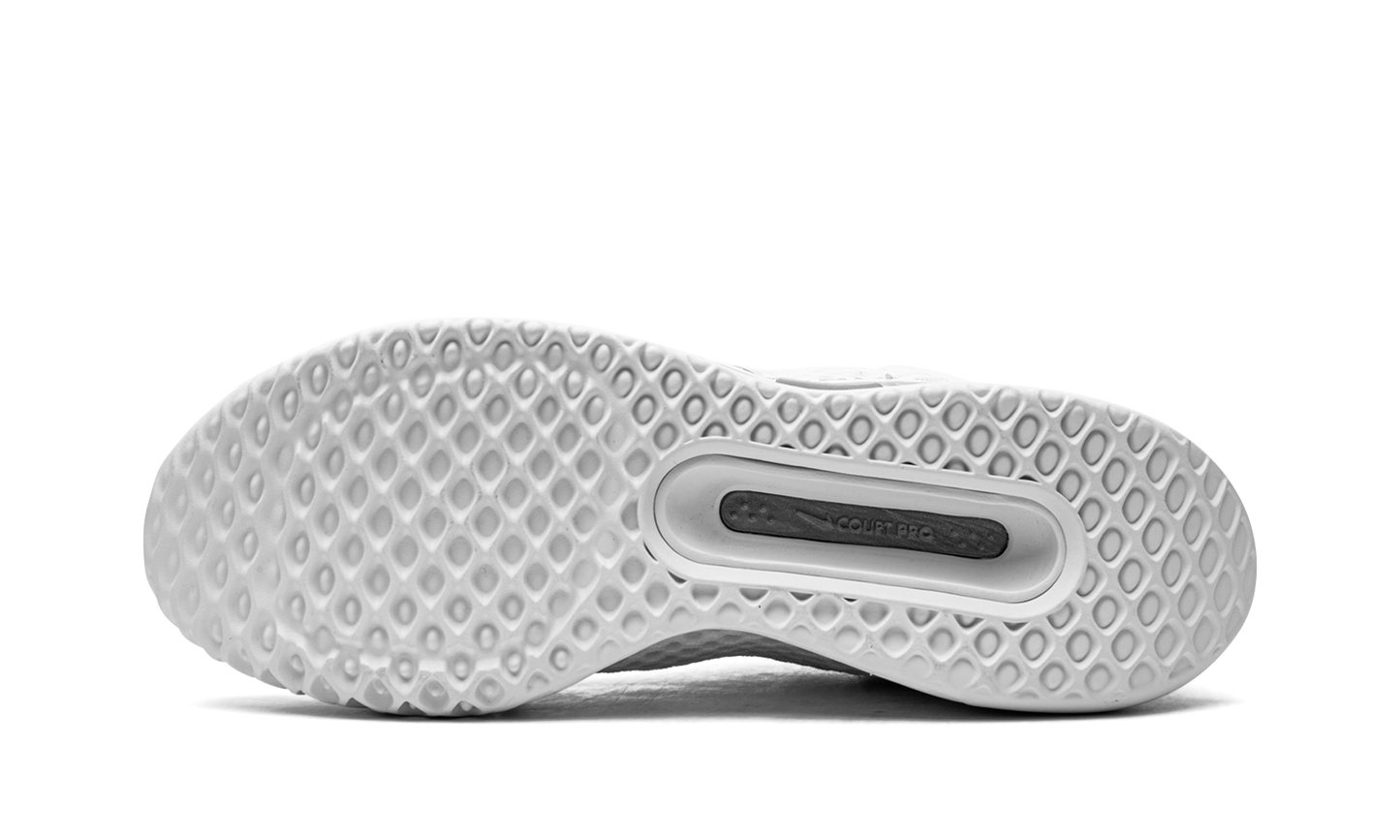 ZOOM COURT PRO HC MNS WMNS"White/ Metallic Silver" DH0990 101