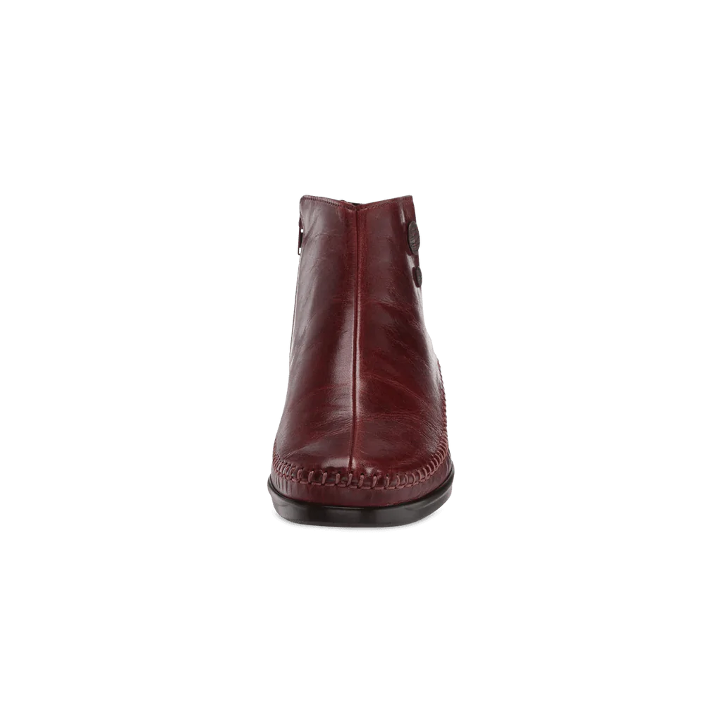 Women's Jade Boot in Walnut