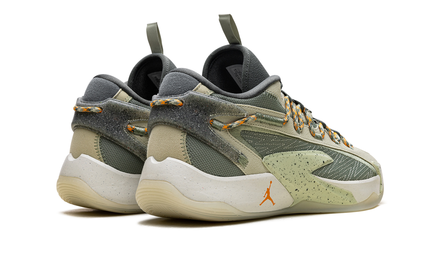 Luka 2 "Olive Aura" DX9013 308