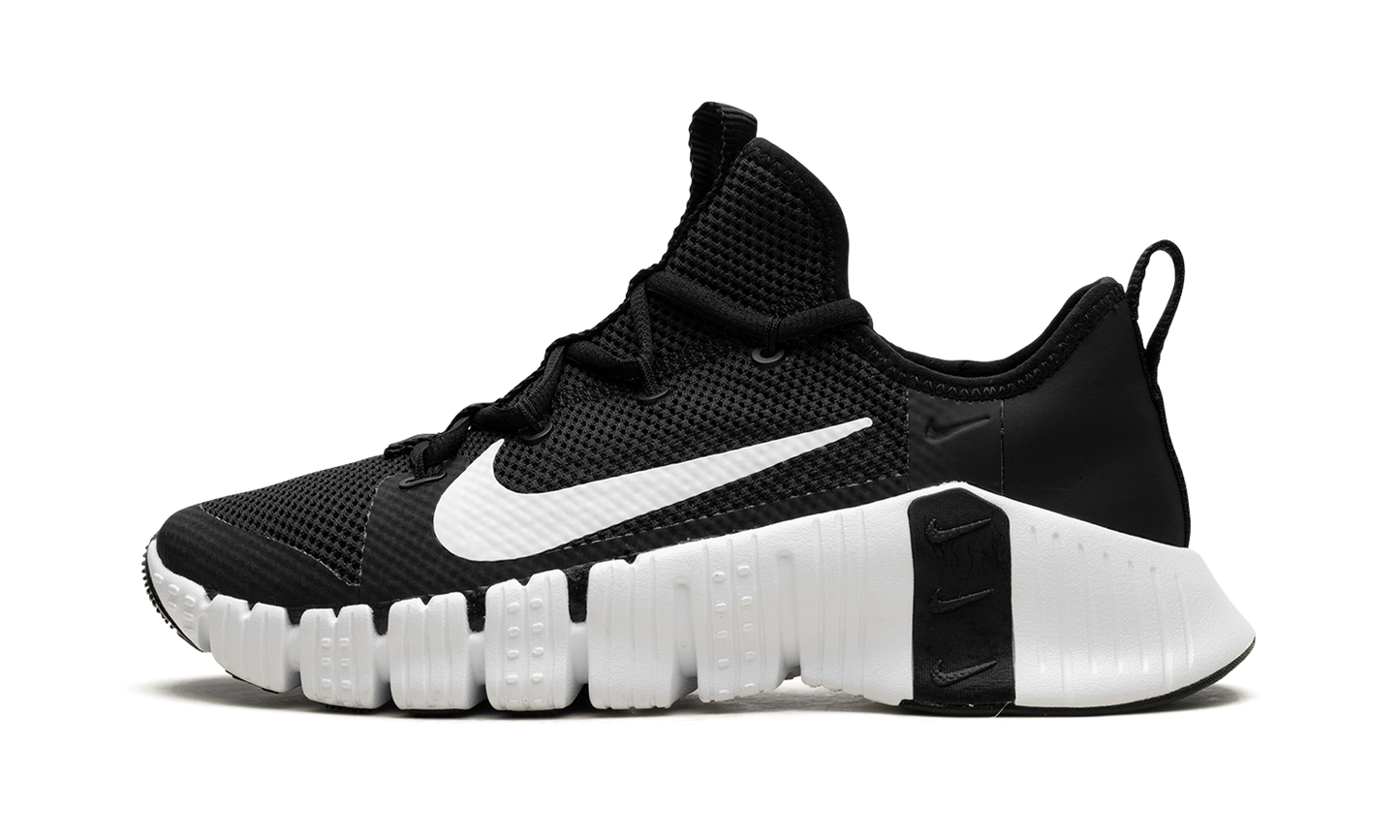 FREE METCON 3 WMNS"Black/ White" CJ6314 010