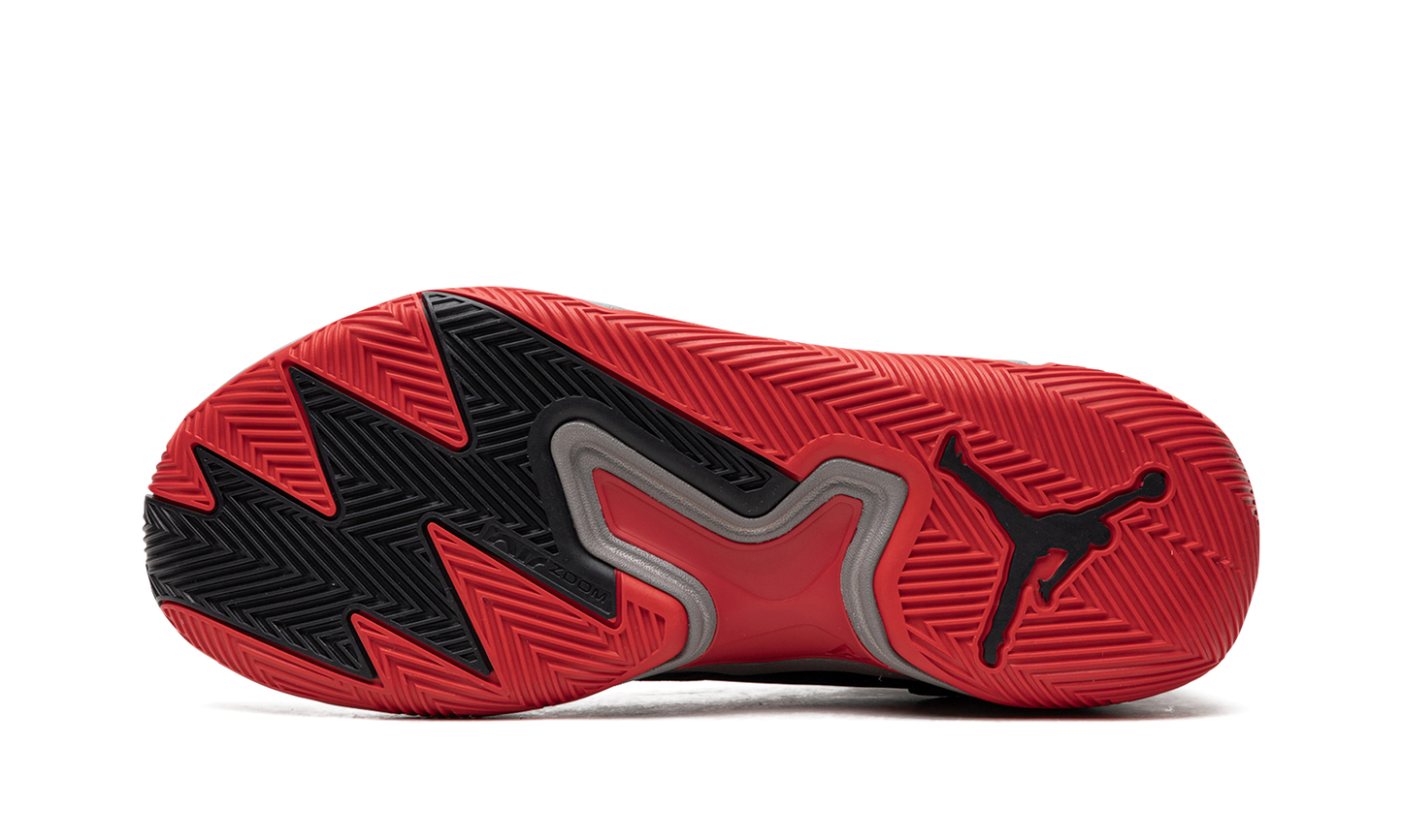 One Take 4 "Bred" DO7193 061