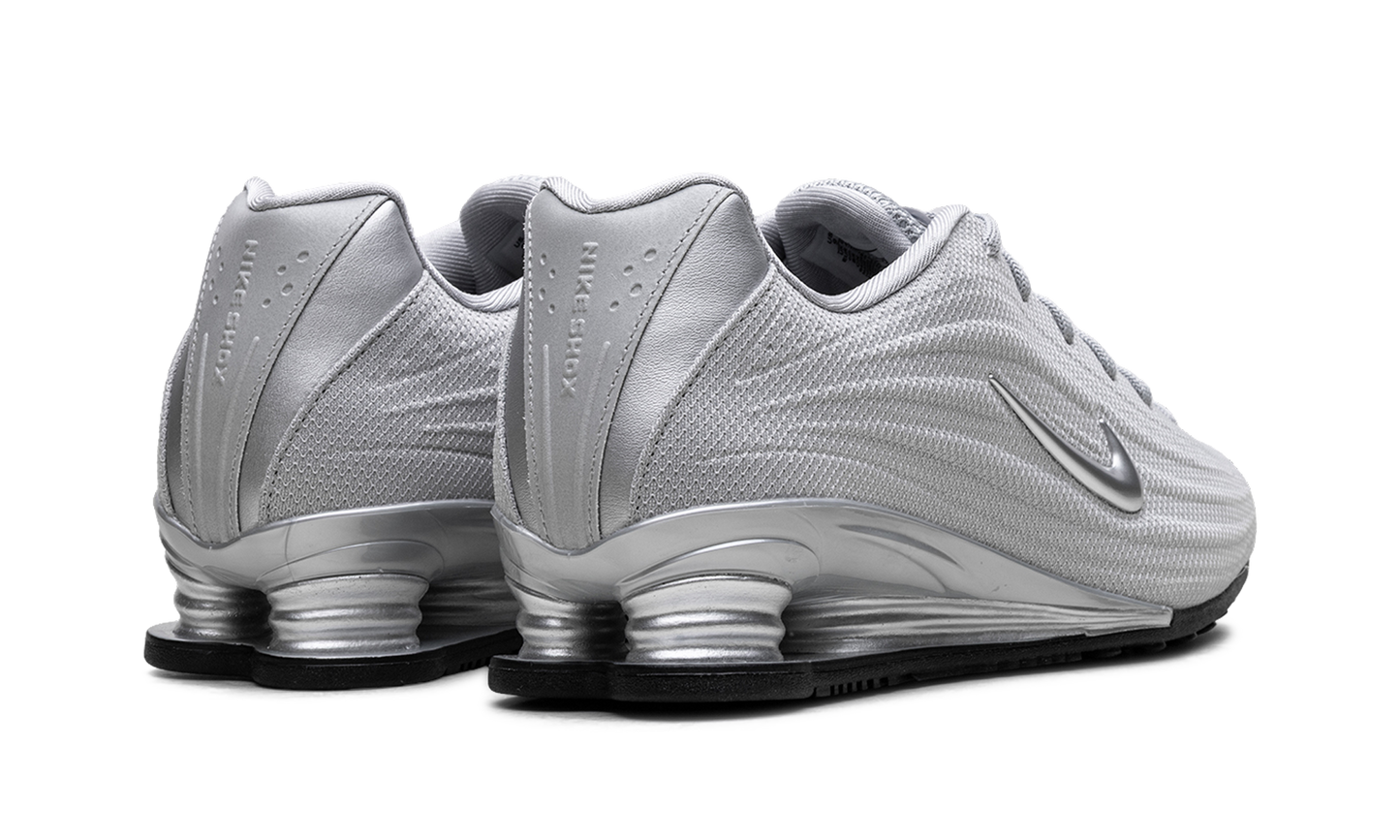 Shox Z WMNS"Metallic Silver" HQ7540 001
