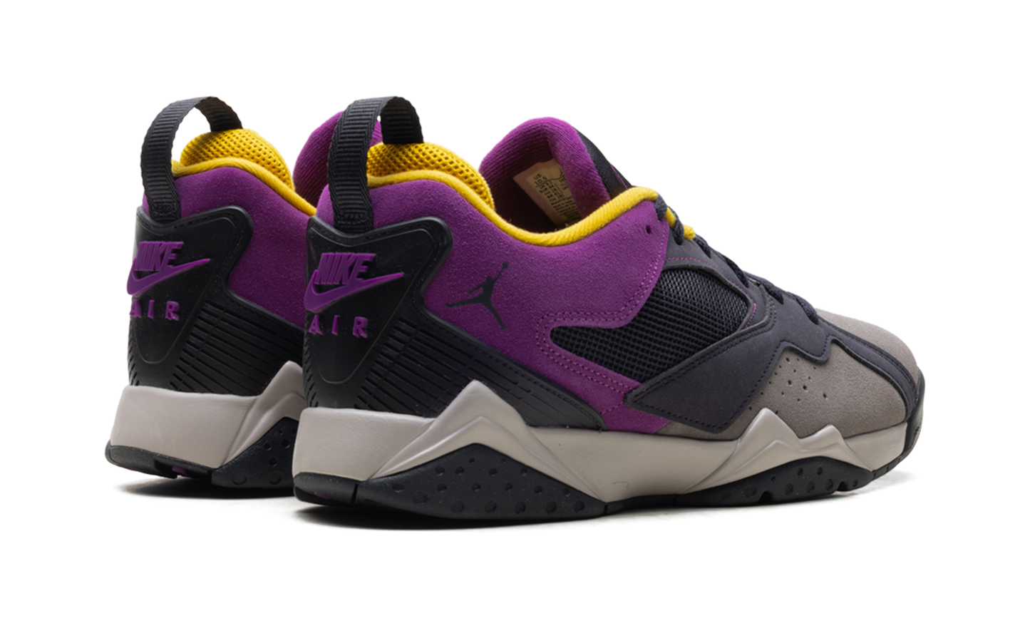 MVP 92 "Oil Grey / Viotech" HQ3950 005