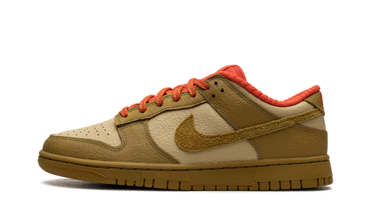 DUNK LOW WMNS"Bronzine Picante Red" FQ8897 252