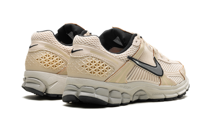 Zoom Vomero 5 WMNS"Pearl White" FN6742 200
