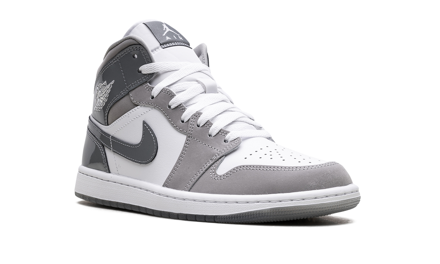 1 Mid SE "Cool Grey" HF3216 100
