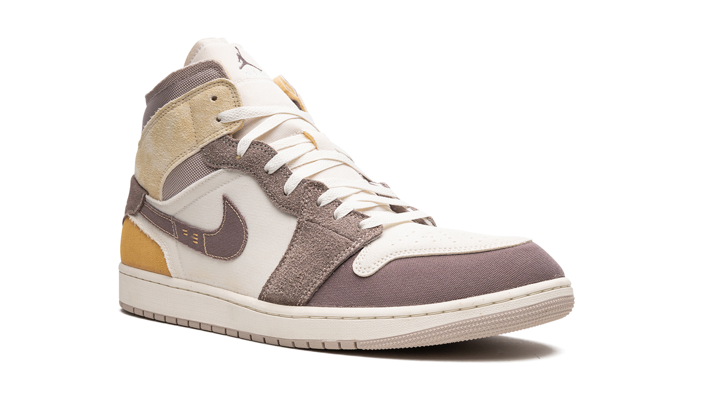 1 Mid SE Craft "Taupe Haze" DM9652 102