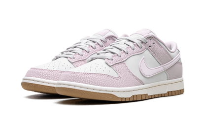 Dunk Low WMNS"Platinum Violet" FN6345 001