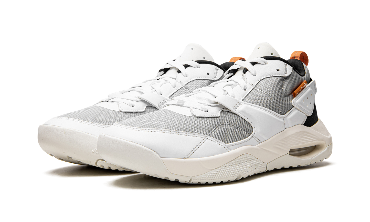 Air NFH "White" CZ3984 100