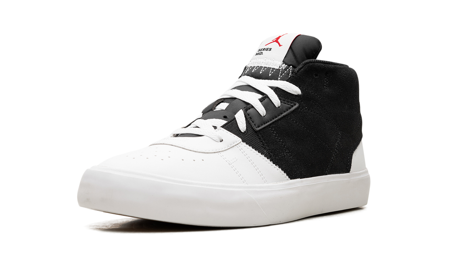 Series Mid "Black/White/University Red" DA8026 061