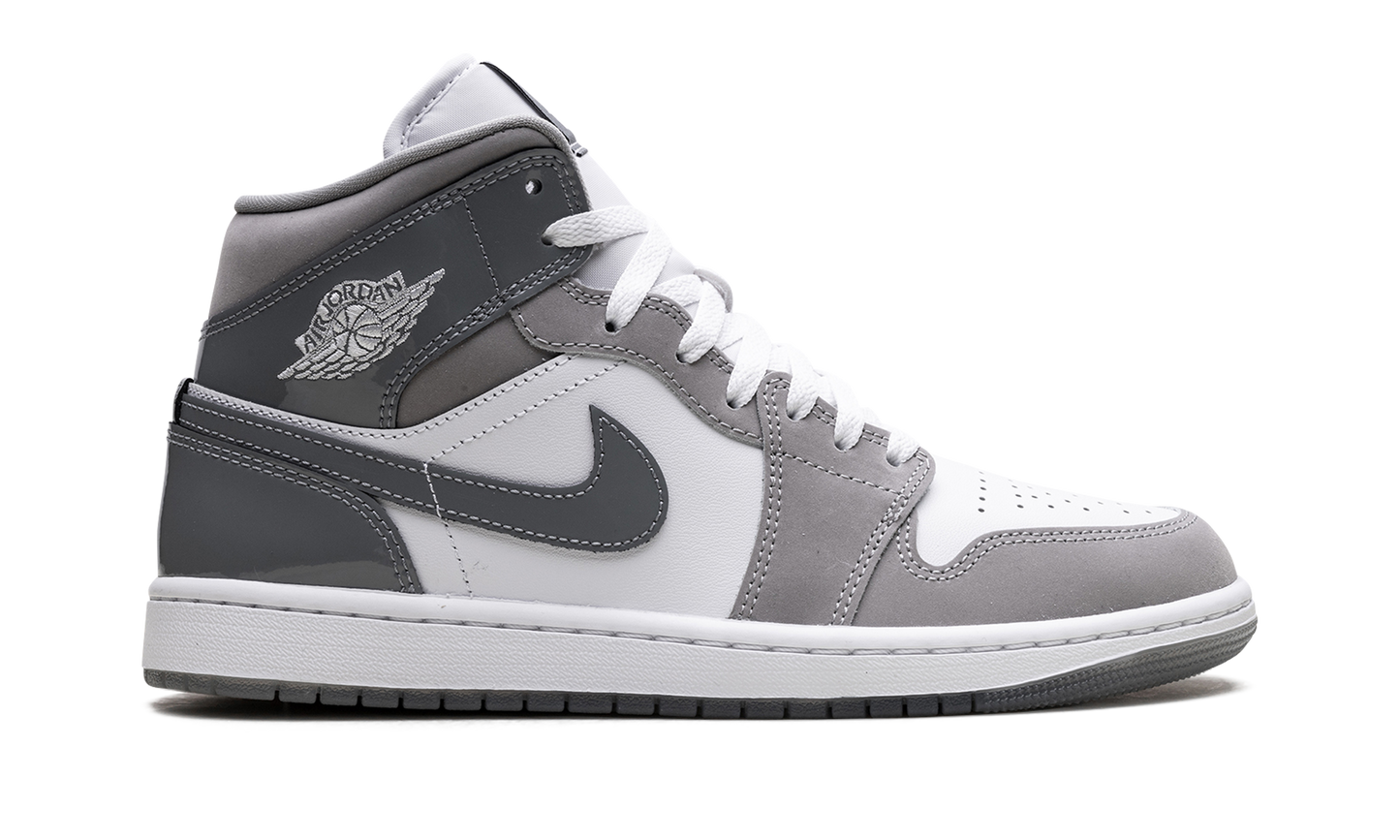 1 Mid SE "Cool Grey" HF3216 100