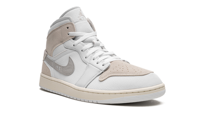 1 Mid SE Craft "Tech Grey" DM9652 120
