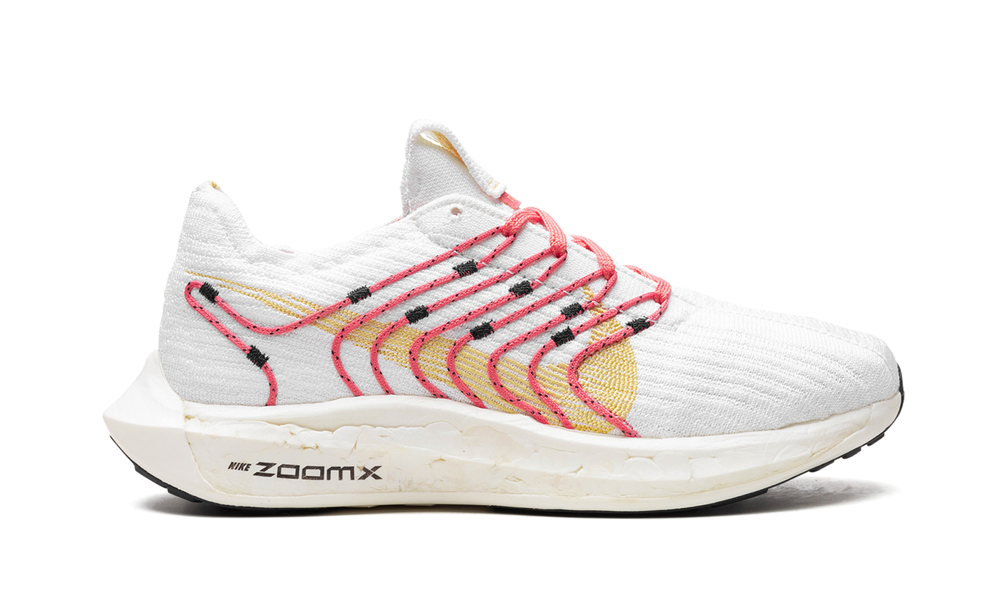 Pegasus Turbo Next Nature Wmns"Topaz Gold" DM3414 100