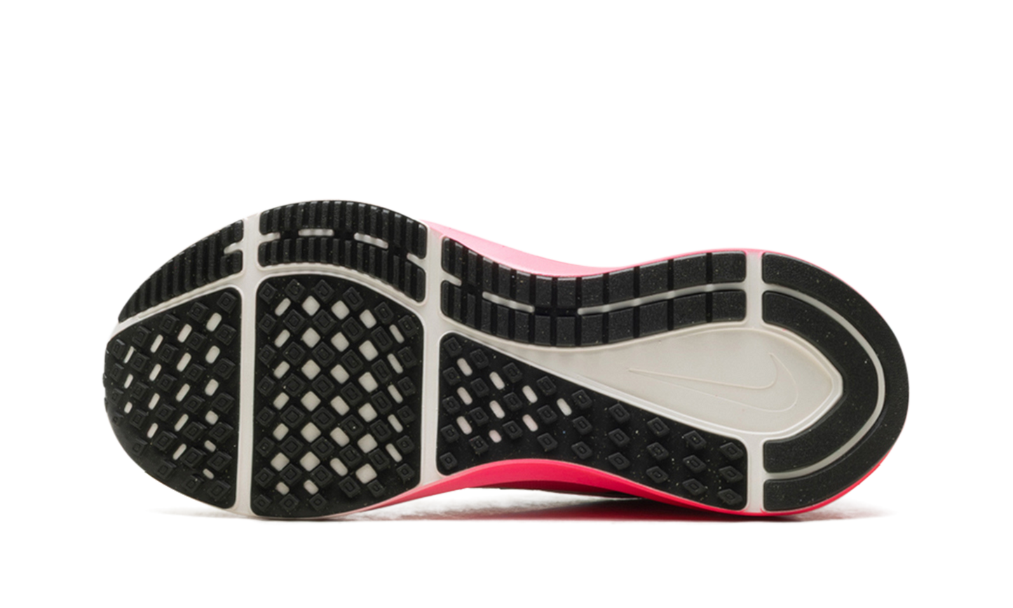 Structure 25 WMNS"Sail Hyper Pink Bright Crimson Sequoia" Ib7452 100