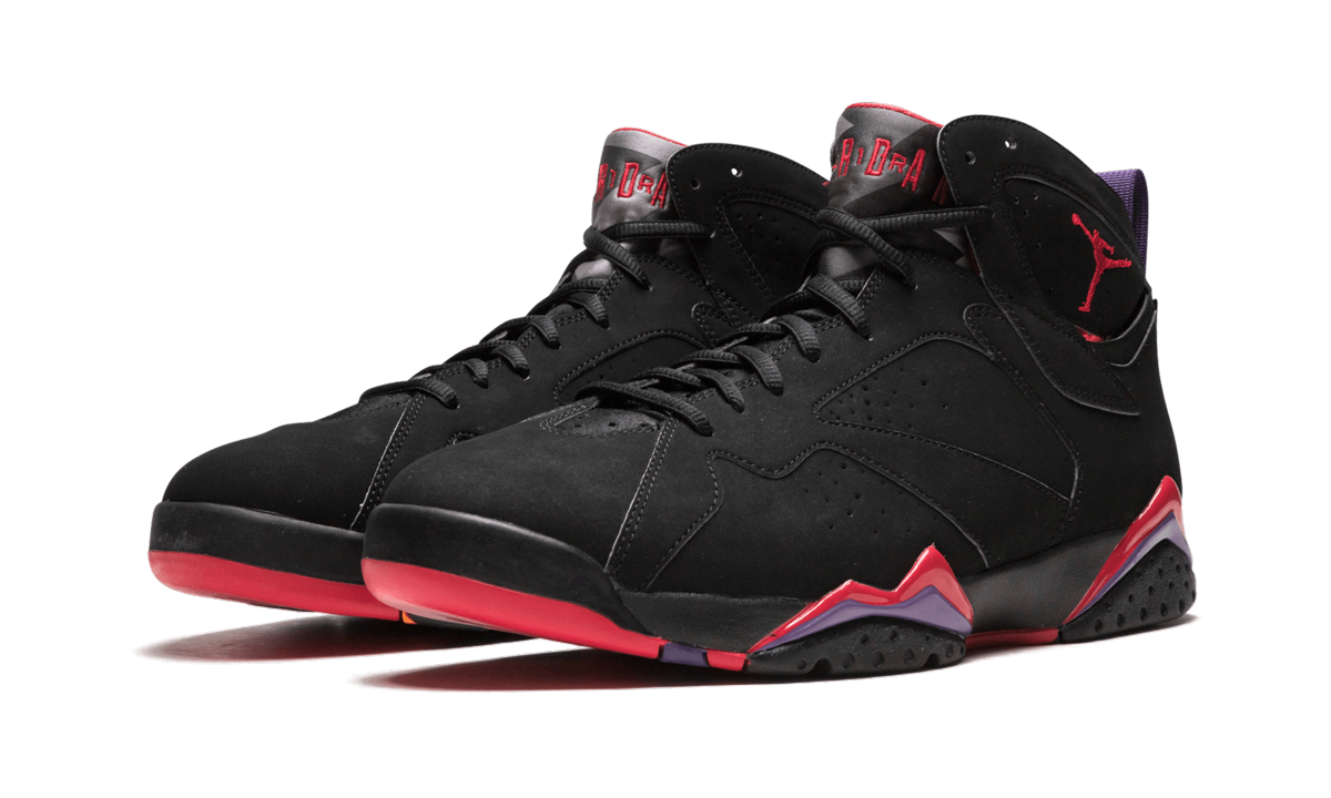7 Retro "Raptor" 304775 018