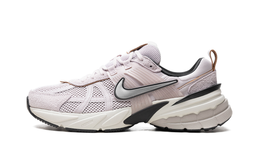 V2K Run Wmns"Platinum Violet" FN6703 001