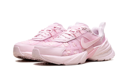 V2K Run WMNS"Pink Foam Arctic Pink" HJ5269 600